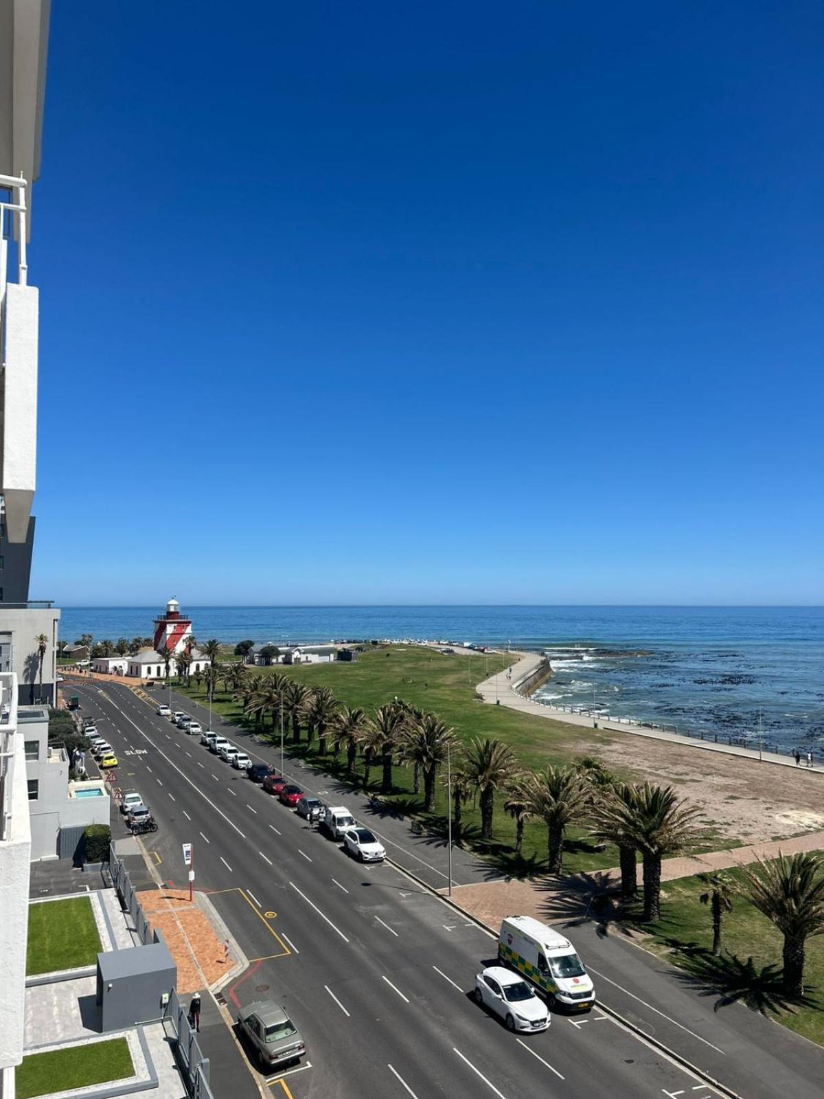 Mouilie Point 1 Bedroom With Sea Views And Pool *